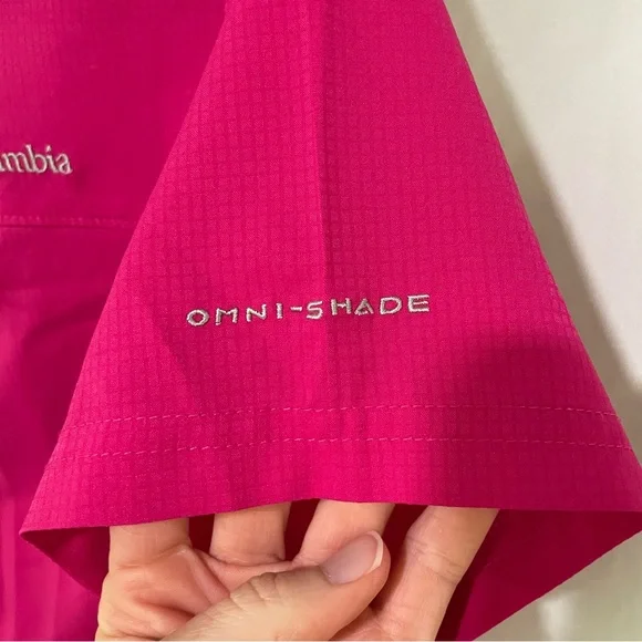 Columbia Omni-Shade Women's Fuchsia Short Sleeve Button Down Shirt Size Medium - Picture 4 of 11